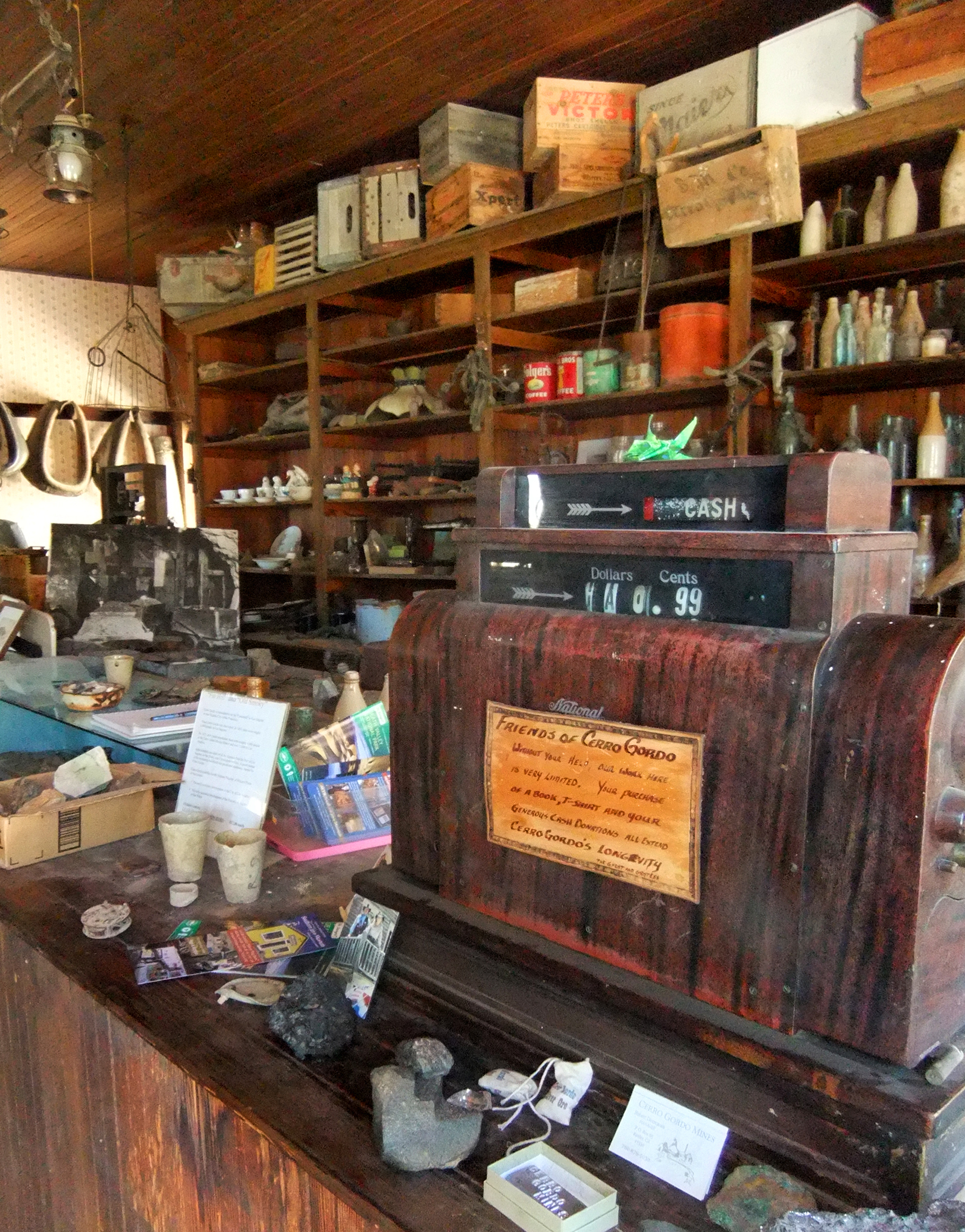 LW2376e Mojave Desert Cerro Gordo General StoreMuseum