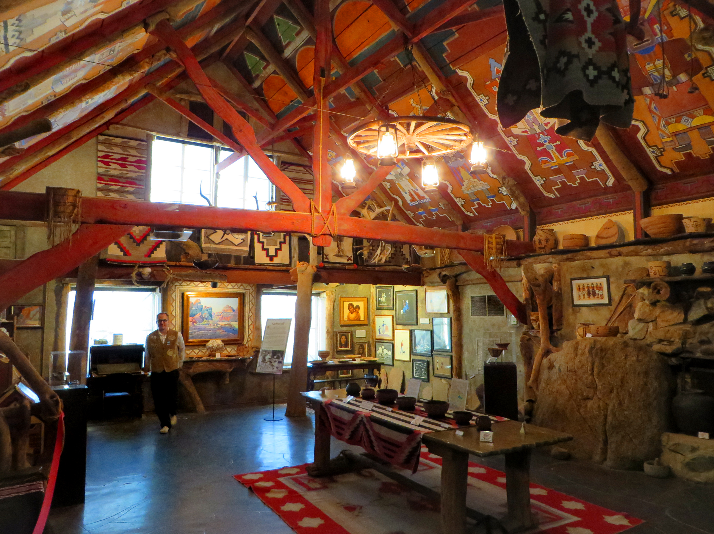 SCVHistory.com LW2555d | Antelope Valley Indian Museum | Interior