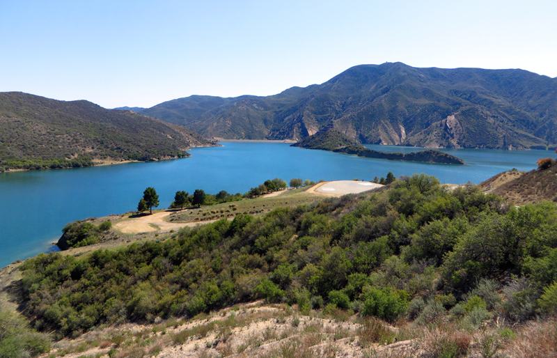 LW2658a Gorman Area Pyramid Lake, 2014